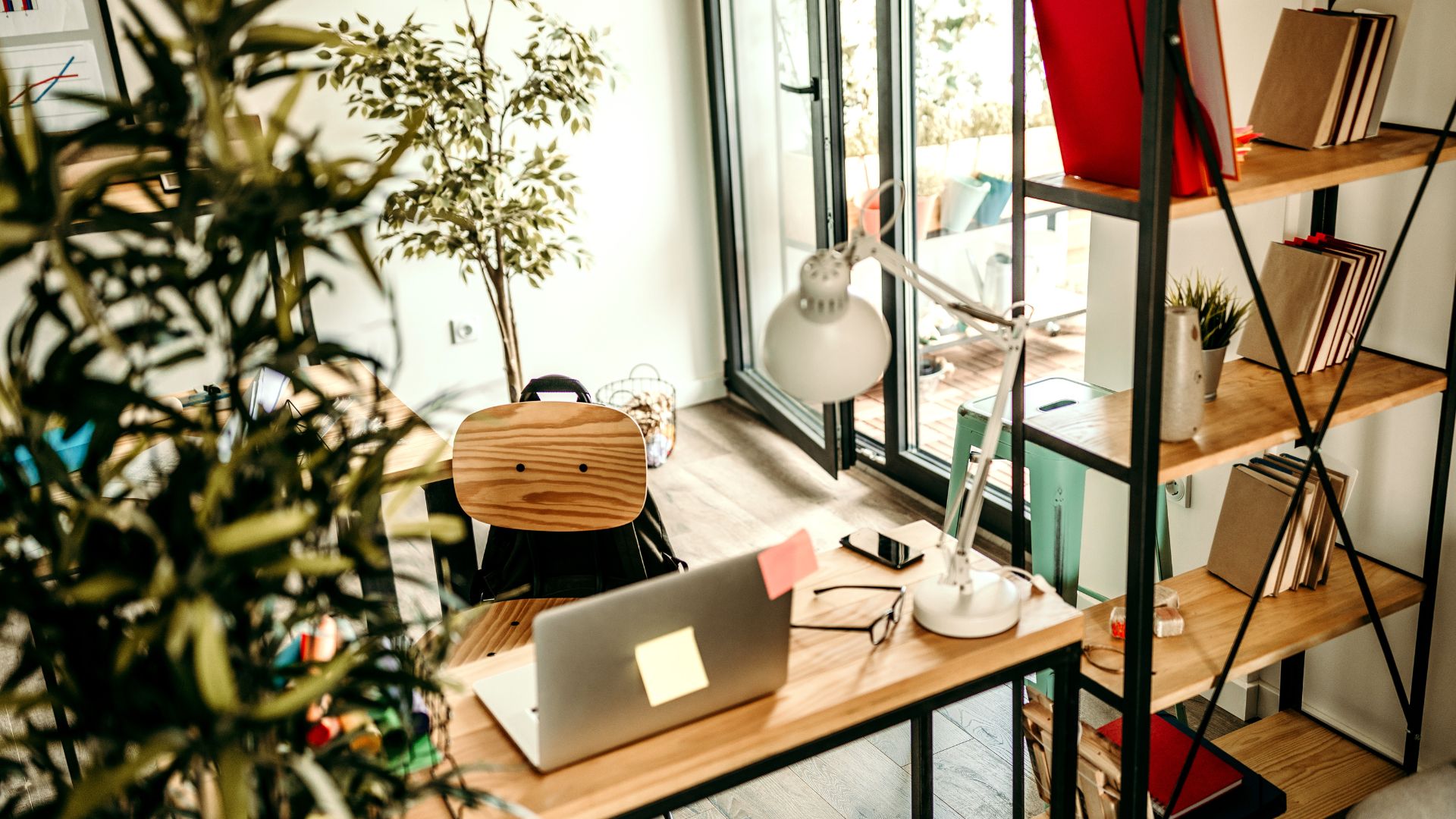 10 Tricks for Small Offices to Get Rid of Space Crunch